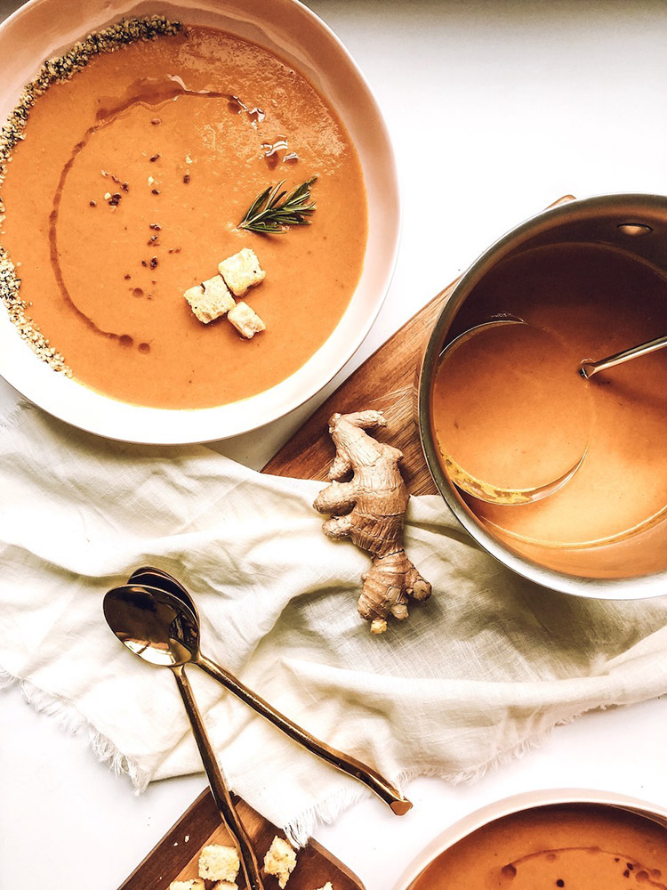 Roasted Carrot Ginger Soup