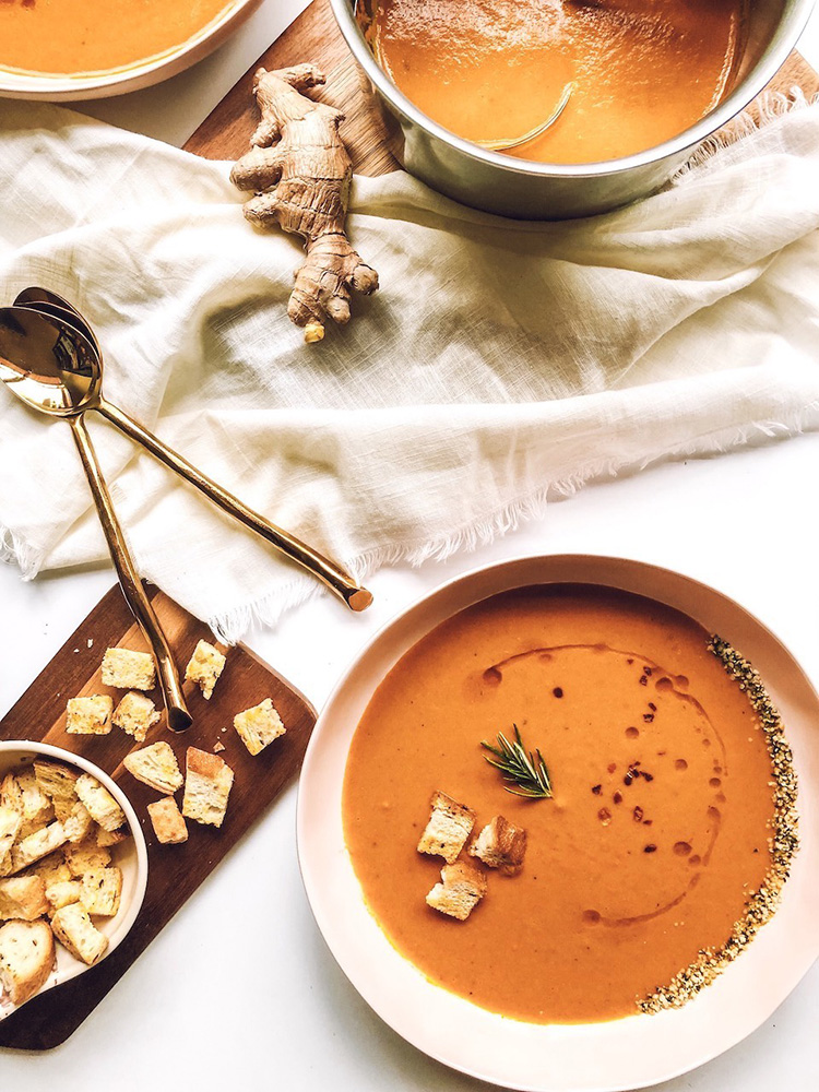 Roasted Carrot Ginger Soup